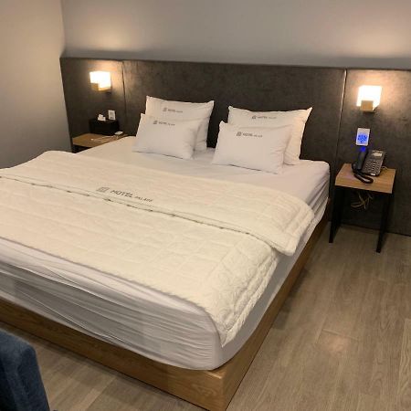 Hotel Palace Поханг Екстериор снимка