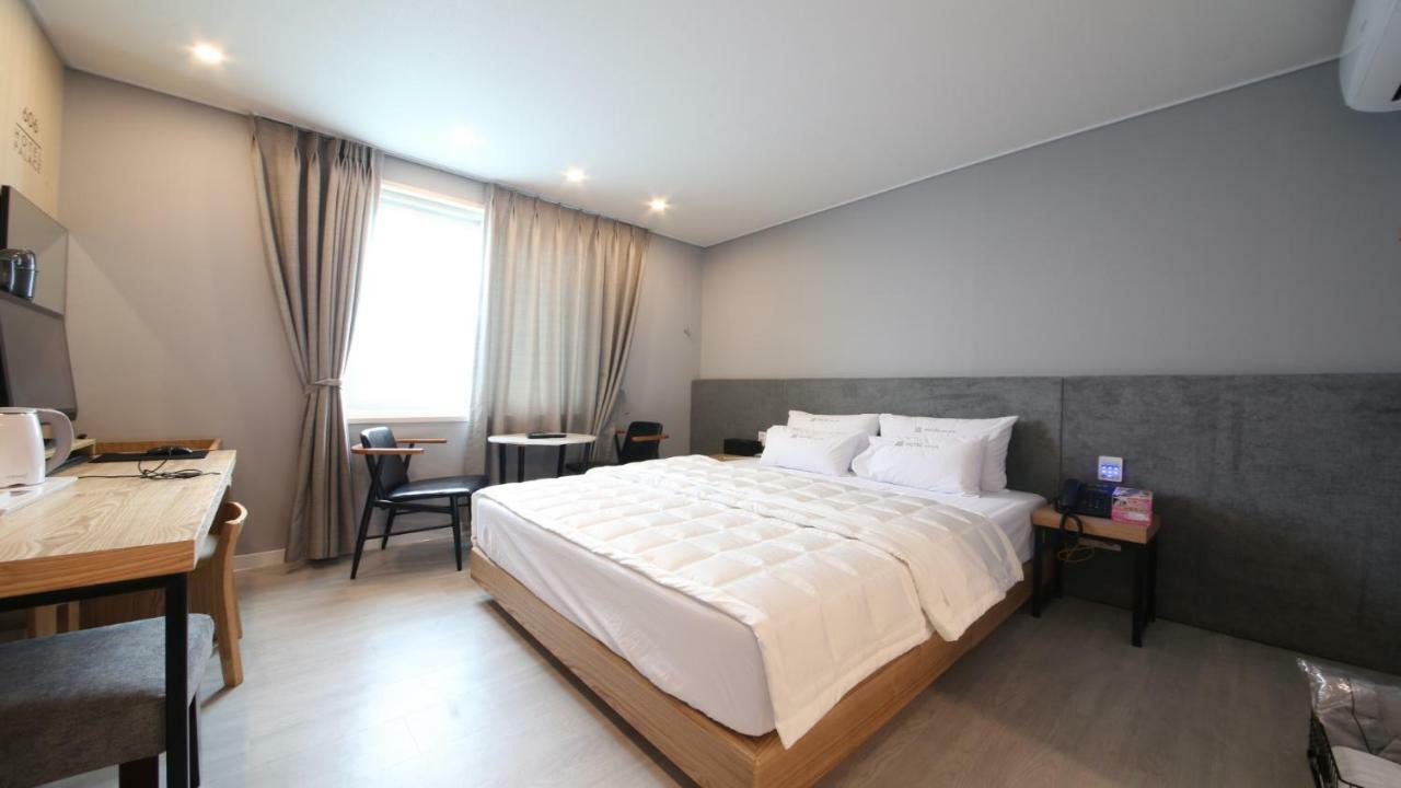 Hotel Palace Поханг Екстериор снимка